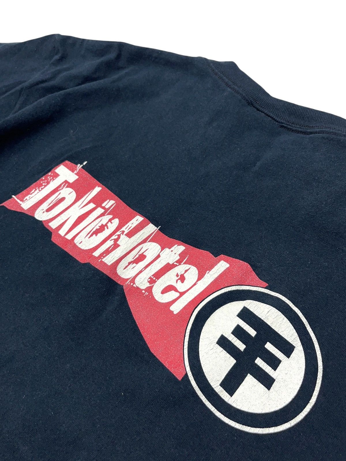 Band Tees Vintage Tokio Hotel y2k Band T-shirt 00s Emo Size US L / EU 52-54 / 3 - 7 Thumbnail