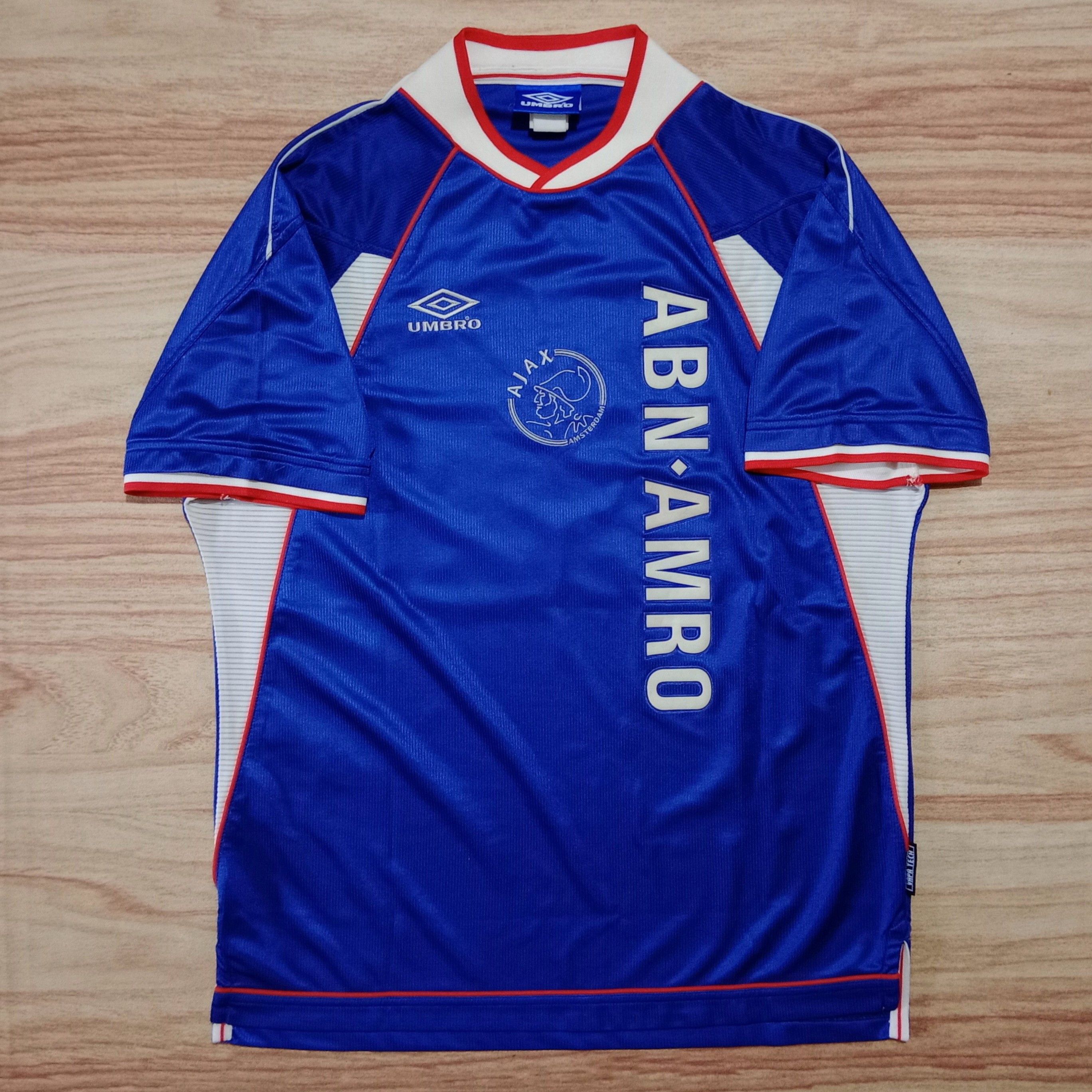 Umbro Ajax Amsterdam 1999-2000 Away Jersey Brian Laudrup 10 Size US L / EU 52-54 / 3 - 1 Thumbnail