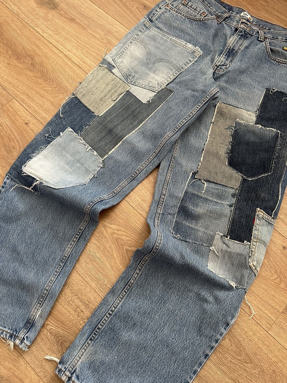 Levi's 🔥VINTAGE 90’S PATCHWORK BAGGY LEVIS JEANS BY HYGIENE DE VIE🔥 Size US 32 / EU 48 - 6 Thumbnail