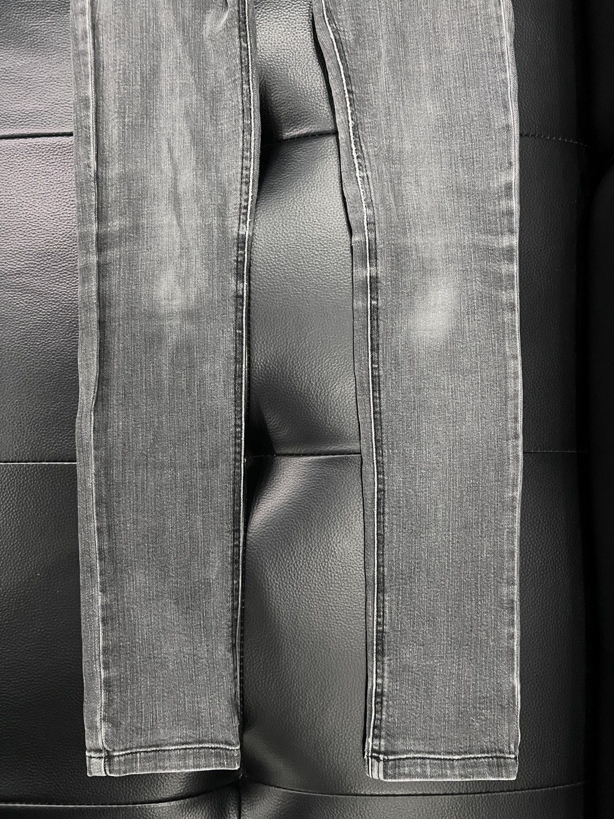 Maison Margiela Maison Martin Margiela Line 14 Distressed Slim Denim Jeans Size 27" / US 4 / IT 40 - 4 Thumbnail