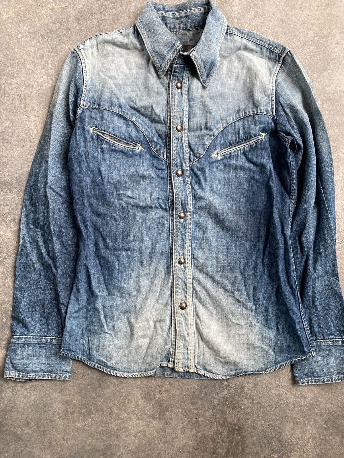 Isamu Katayama Backlash Isamu Katayama Backlash wash western denim shirt Size US S / EU 44-46 / 1 - 4 Thumbnail