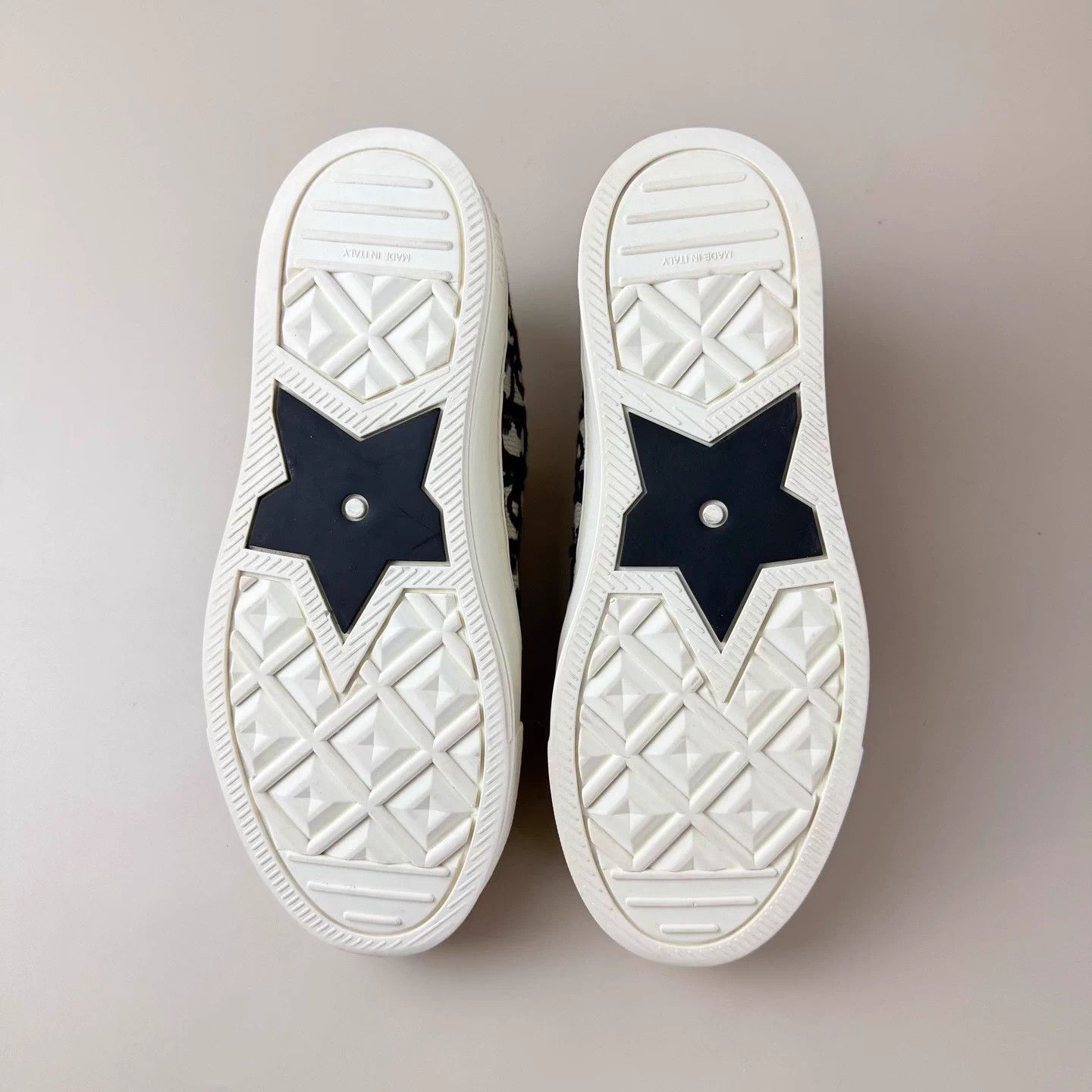 Dior Dior White Blue Embroidered Lace-Up Sneakers 36 99New Size US 5 / IT 35 - 7 Thumbnail