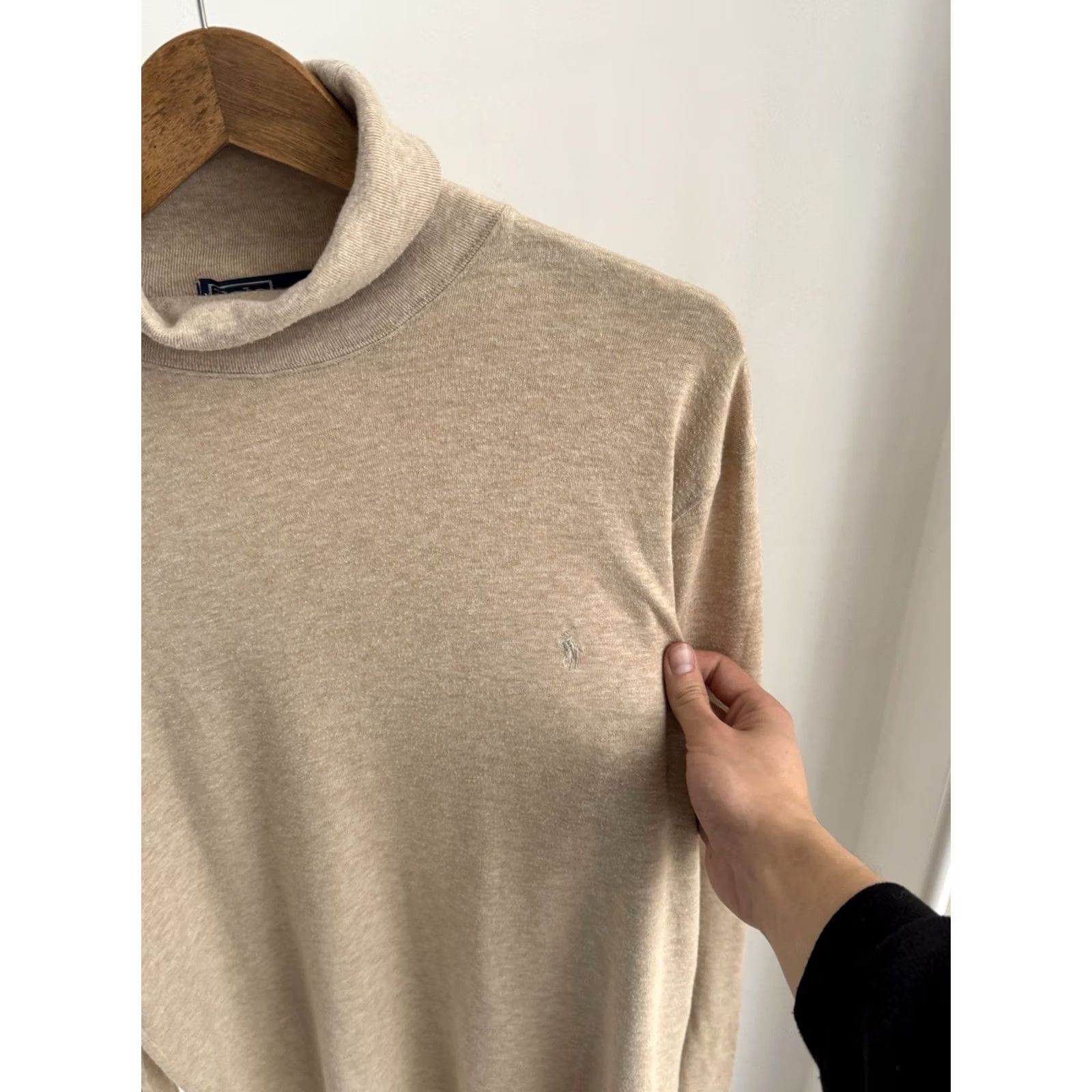 Polo Ralph Lauren VINTAGE Polo Ralph Lauren Mens Turtleneck Top Sweater Beige L Old Money Classic Preppy City USA 90s Stitch? Size US L / EU 52-54 / 3 - 3 Thumbnail