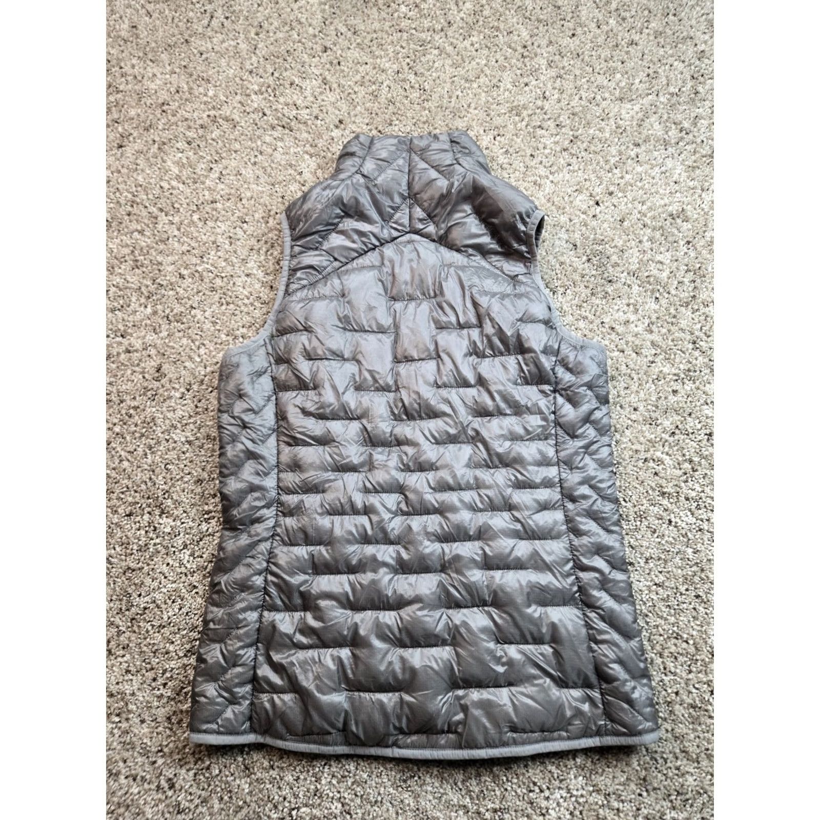 Patagonia Patagonia Micro Puff Vest Womens Small Gray Ultralight Full Zip 84090 Size S / US 4 / IT 40 - 7 Thumbnail