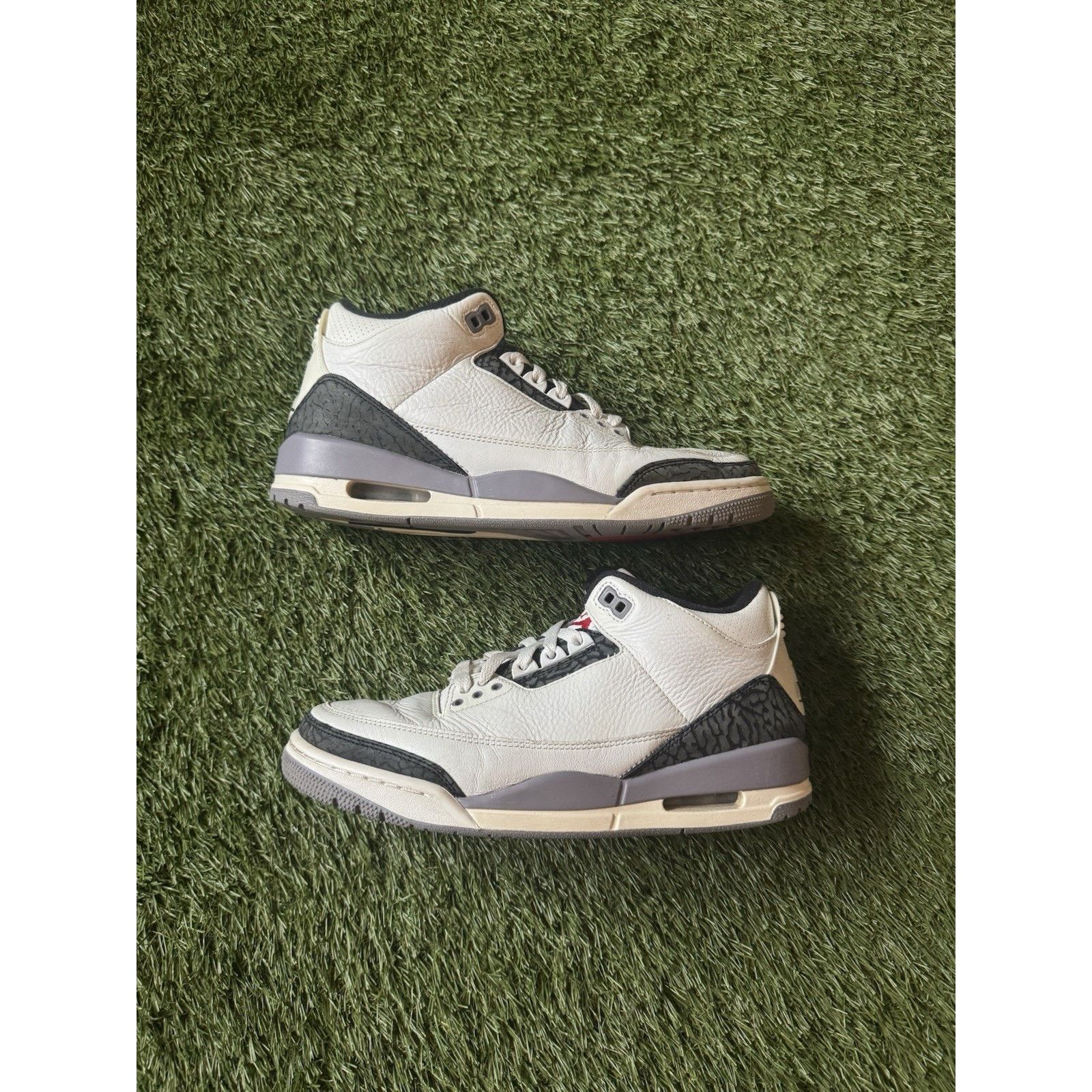 Jordan Brand Air Jordan 3 Retro Cement Grey Size 8 Men’s Size US 8 / EU 41 - 1 Thumbnail