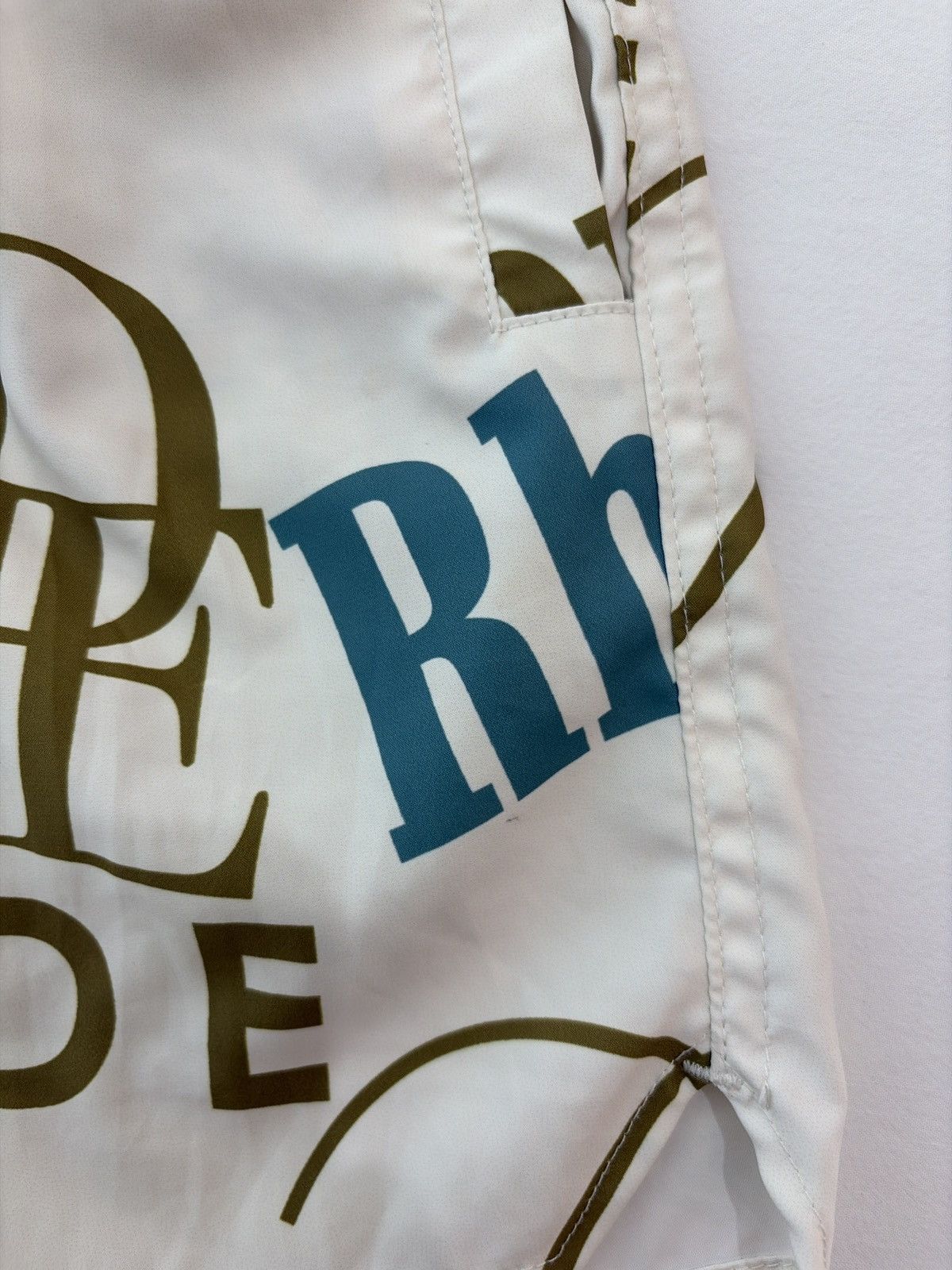 Rhude Rhude ‘Mash Up Logo Swim Trunks Cream/Multicolor’ Size US 26 / EU 42 - 10 Thumbnail