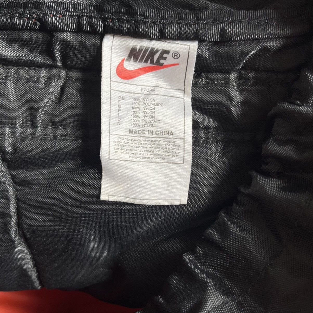 Nike Nike Vintage Y2k Backpack Size ONE SIZE - 12 Thumbnail