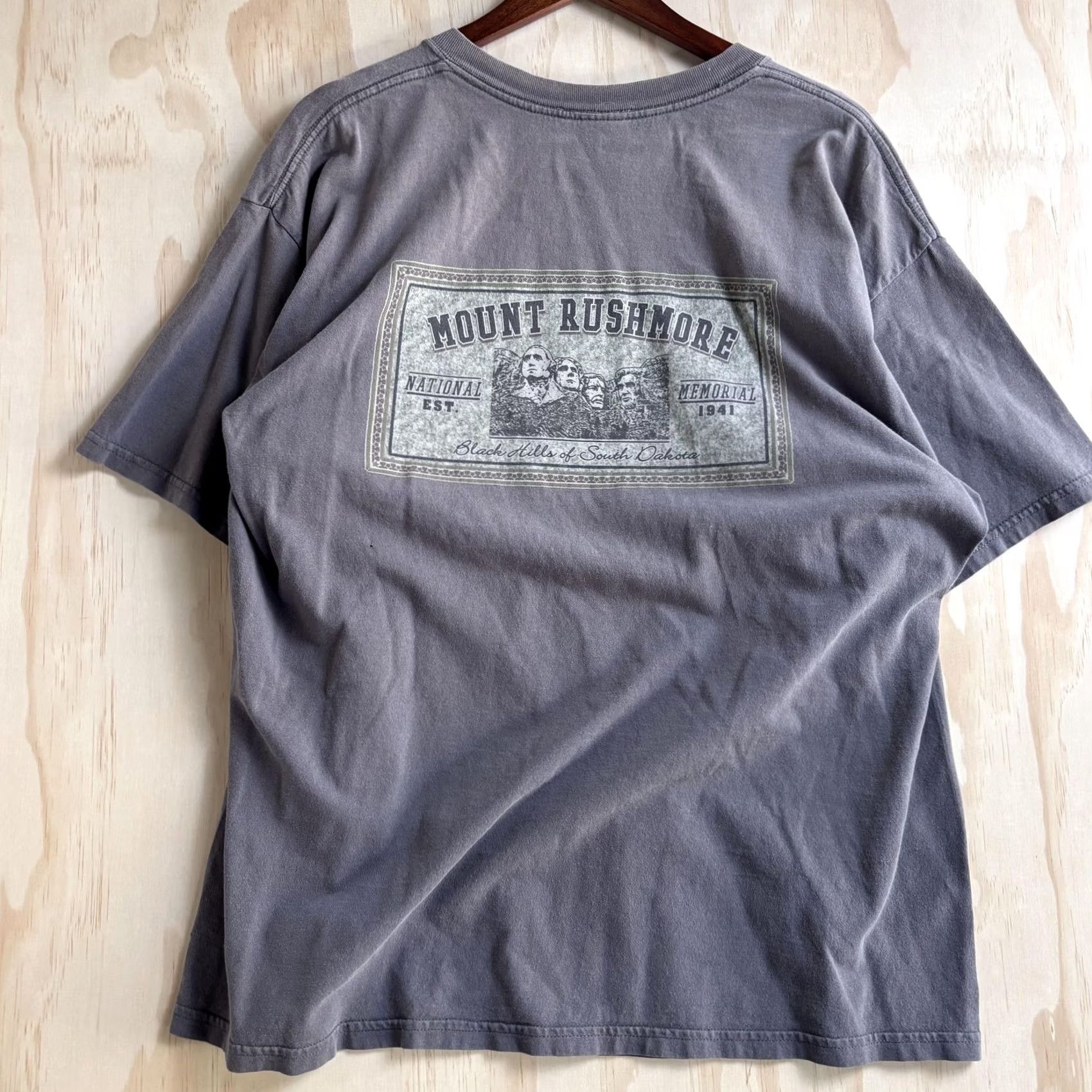 Vintage VINTAGE Mount Rushmore Shirt Mens XL Gray National Memorial Souvenir USA Tee T-Shirt Size US XL / EU 56 / 4 - 2 Thumbnail