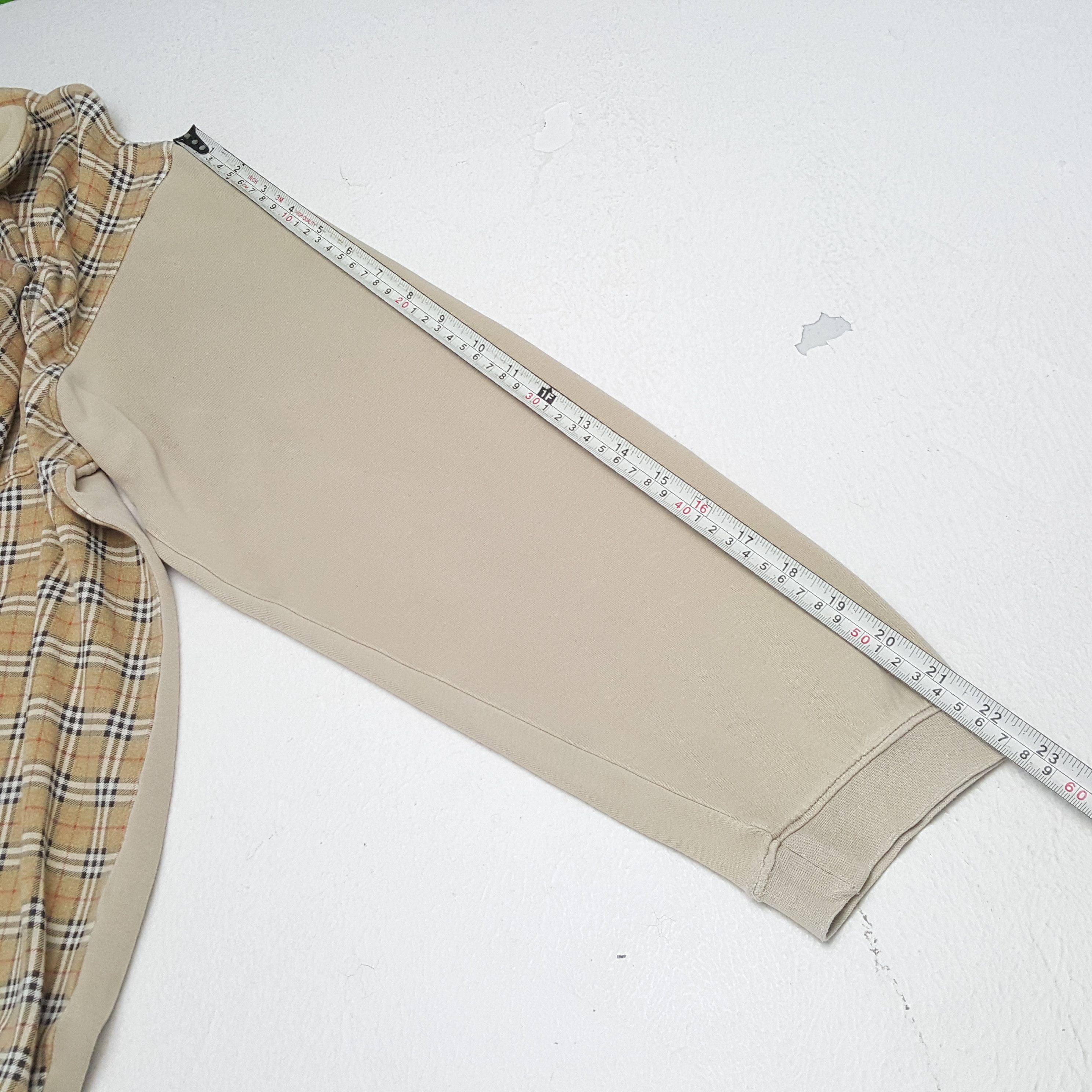 Burberry × Vintage BURBERRY LONDON Nova Check Custom Art Distressed Sweatshirt Size US L / EU 52-54 / 3 - 6 Thumbnail
