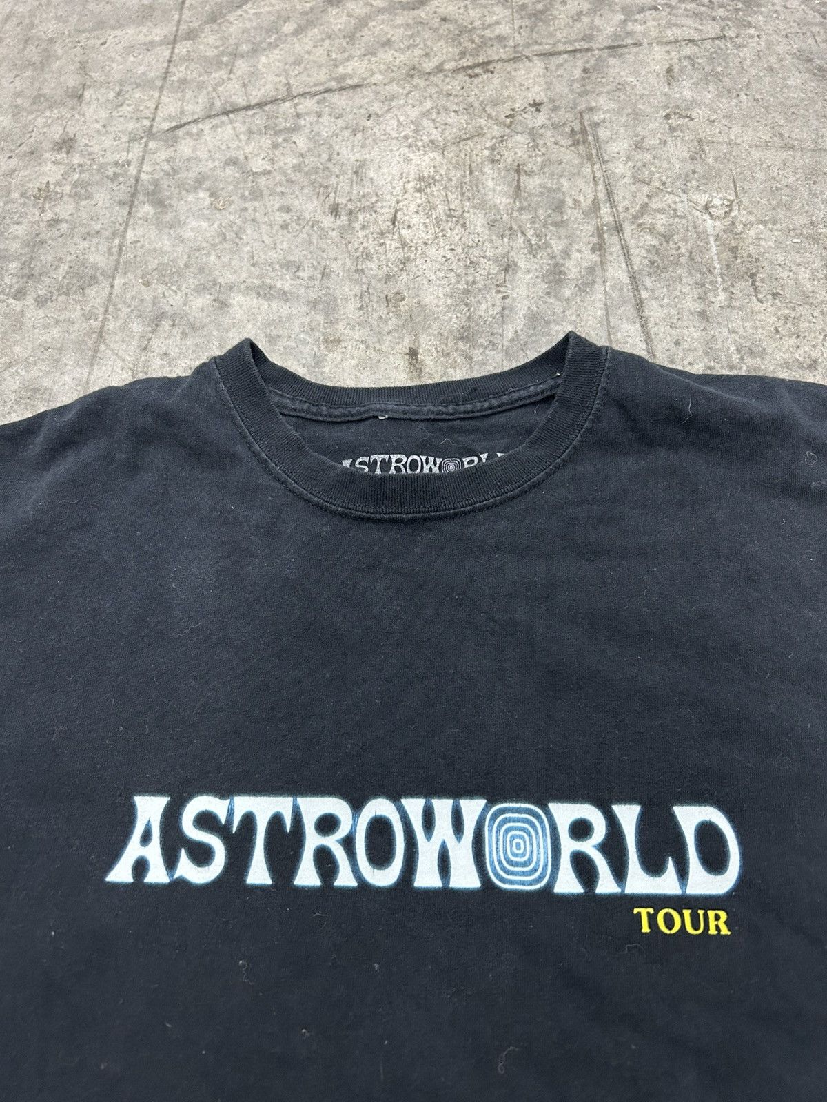 Travis Scott Travis Scott astroworld tour t shirt Size US L / EU 52-54 / 3 - 3 Thumbnail