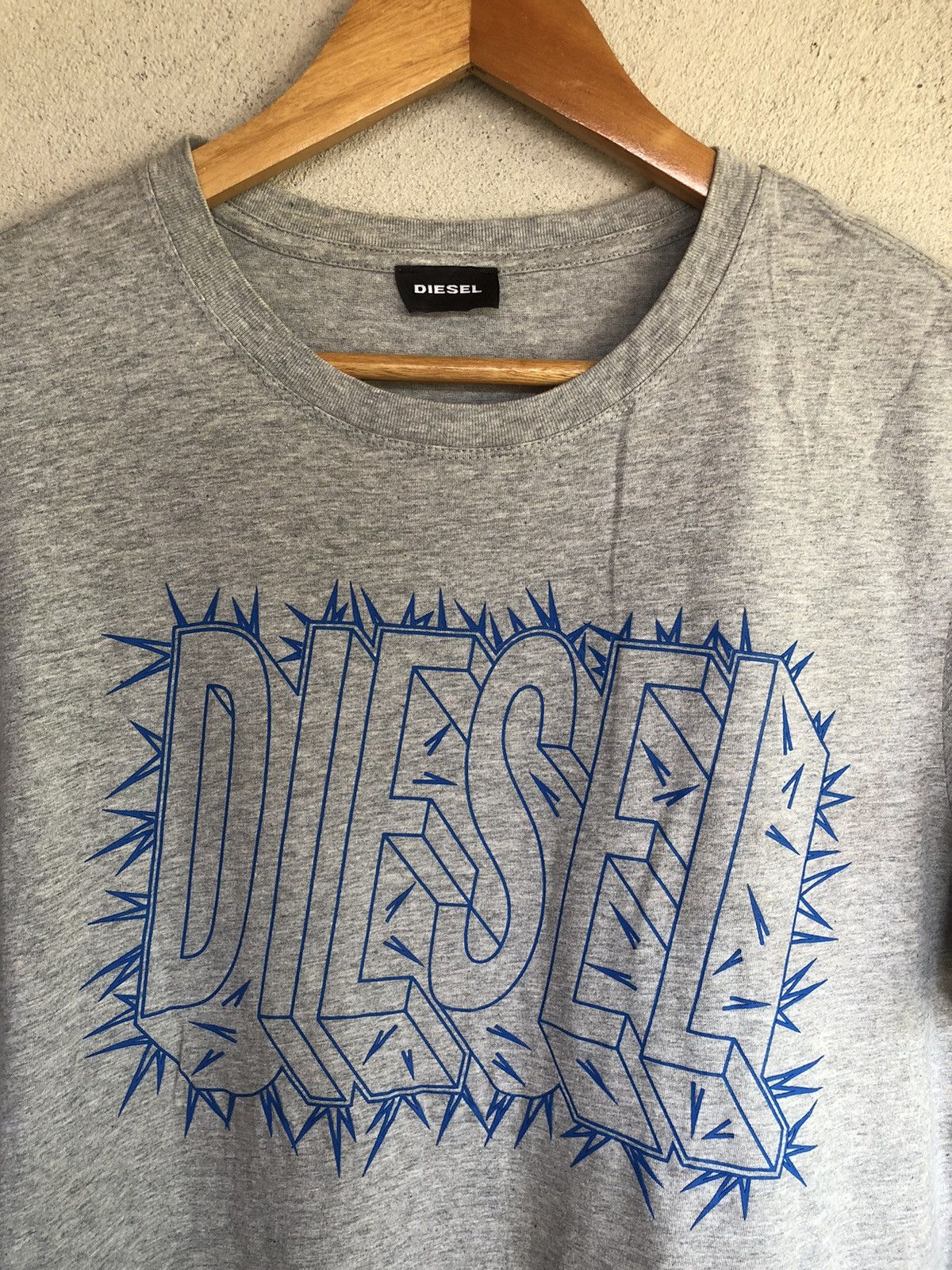 Diesel × Vintage Vintage Y2K Diesel Centre Logo Tshirts Size US M / EU 48-50 / 2 - 2 Thumbnail