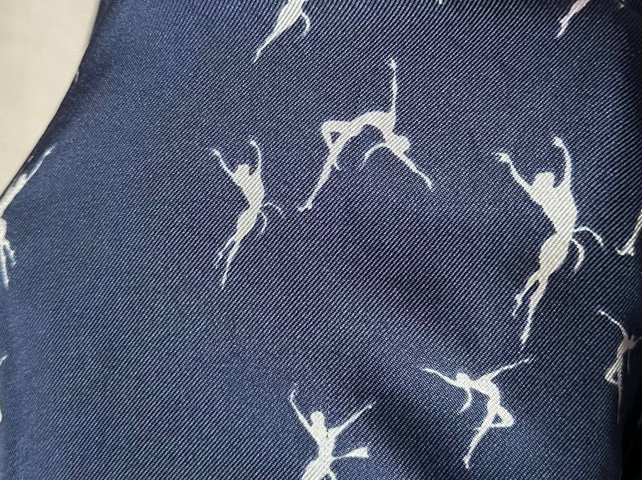 Max Mara Max Mara Maestro Silk Tiny Dancer Top Tie Sleeveless blouse Size S / US 4 / IT 40 - 3 Thumbnail