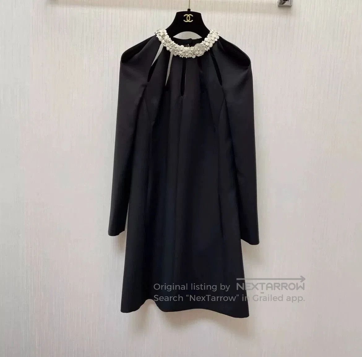 Valentino Valentino Runway Black Dress Size 38. Size US M / EU 48-50 / 2 - 1 Thumbnail