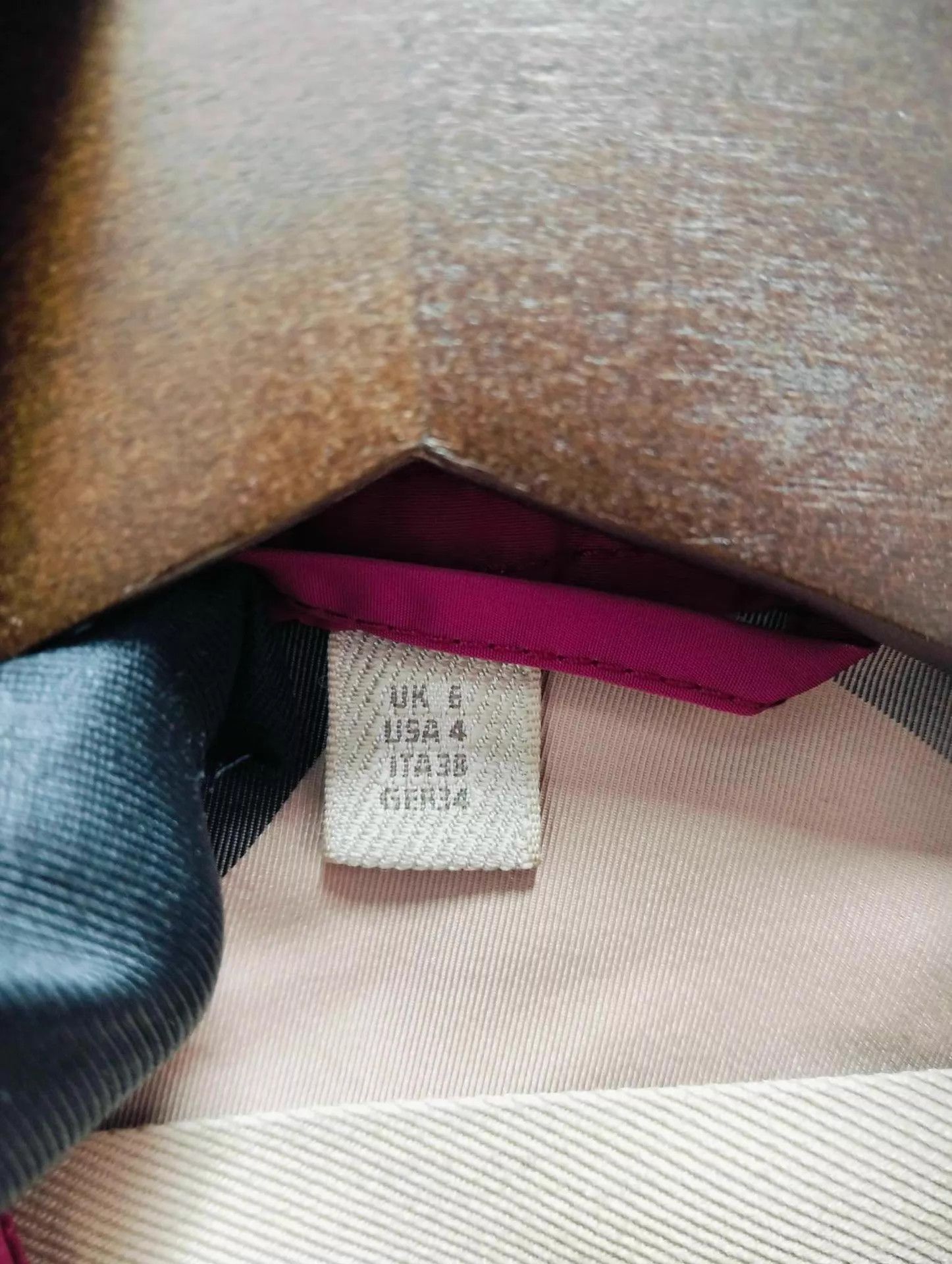 Burberry Burberry Mid-Length Trench Coat UK6 Size XS / US 0-2 / IT 36-38 - 4 Thumbnail