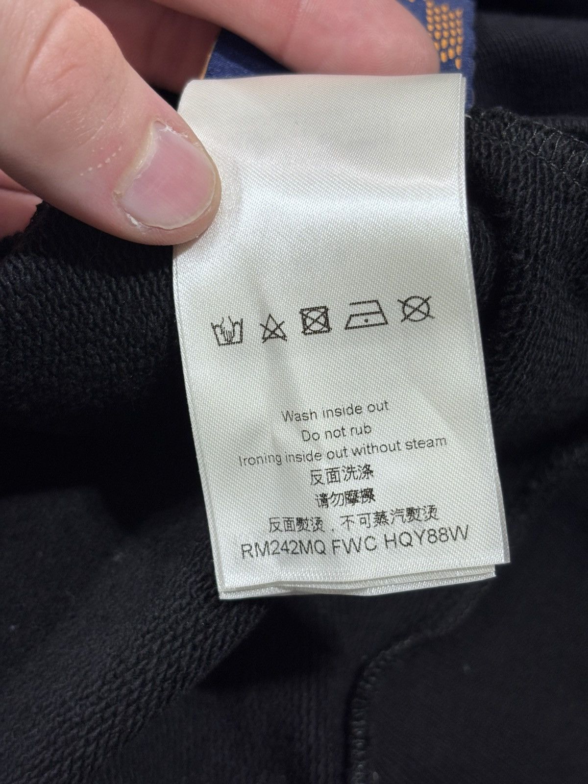 Louis Vuitton Louos Vuitton LV Lovers SweatShirt Size US M / EU 48-50 / 2 - 7 Thumbnail