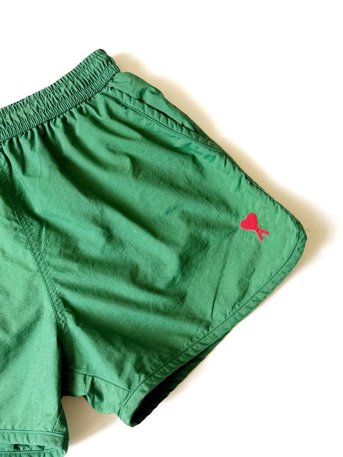 AMI AMI Paris Green Nylon Swim Shorts Red Heart Logo Mens Size S Size US 30 / EU 46 - 3 Thumbnail