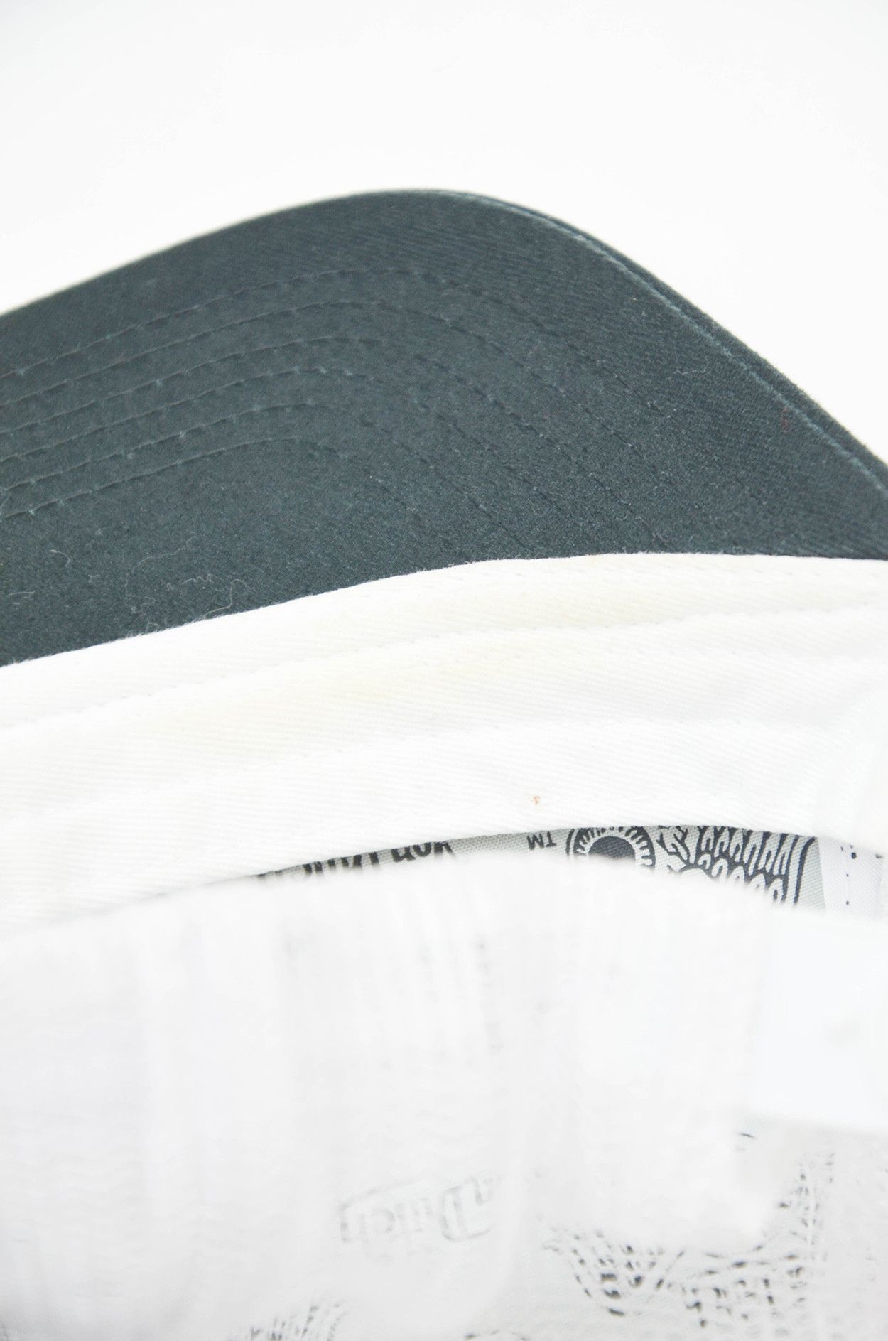Von Dutch Von Dutch Trucker Hat — Black/White Mesh Snapback Size ONE SIZE - 5 Thumbnail