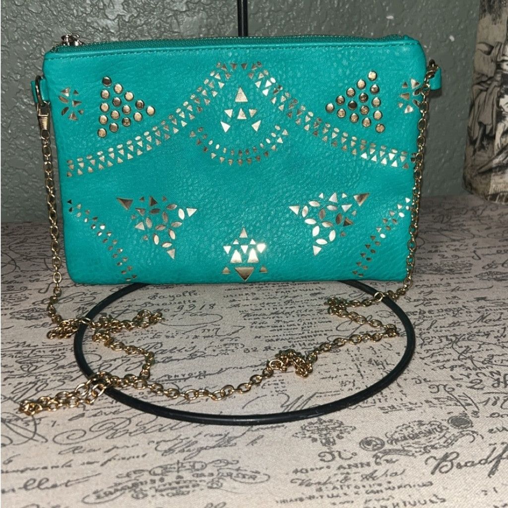 Other Teal blue crossbody purse with gold accents #boho #festival Size ONE SIZE - 2 Thumbnail