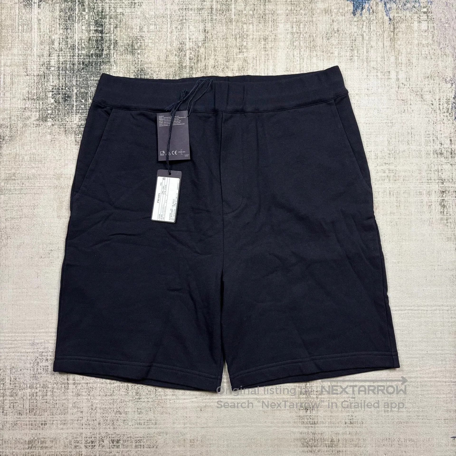 Prada PRADA Casual Shorts. Size US 26 / EU 42 - 1 Thumbnail