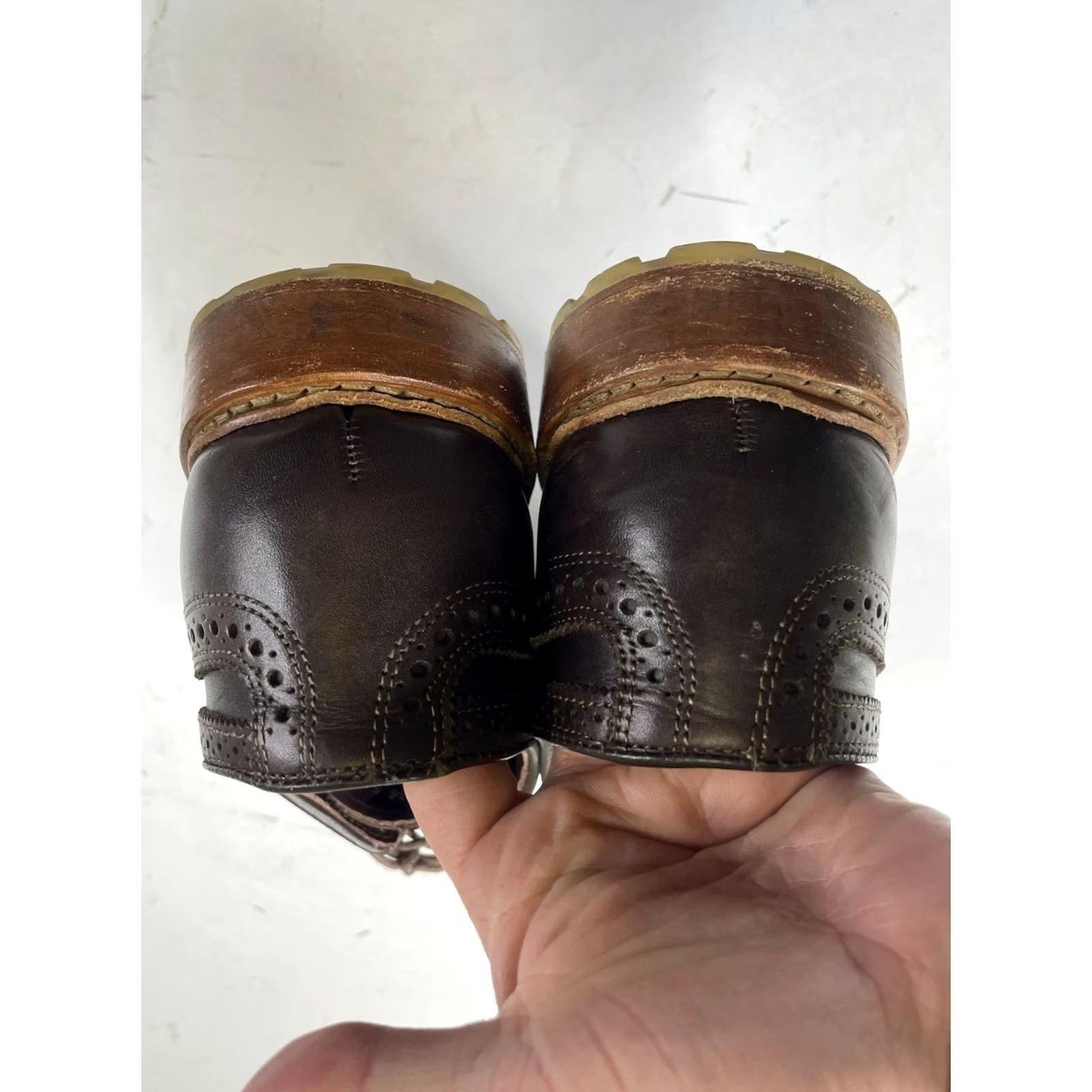 Allen Edmonds Allen Edmonds McTavish Wingtip Oxford Brogue Mens 11.5 EEE Brown Leather Dress Shoes Size US 12 / EU 45 - 6 Thumbnail