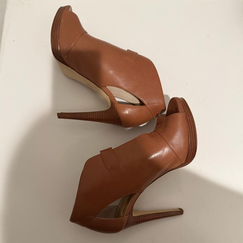 Michael Kors MICHAEL Michael Kors Isabella Tan Leather Peep Toe Booties 8 Size US 8 / IT 38 - 7 Thumbnail
