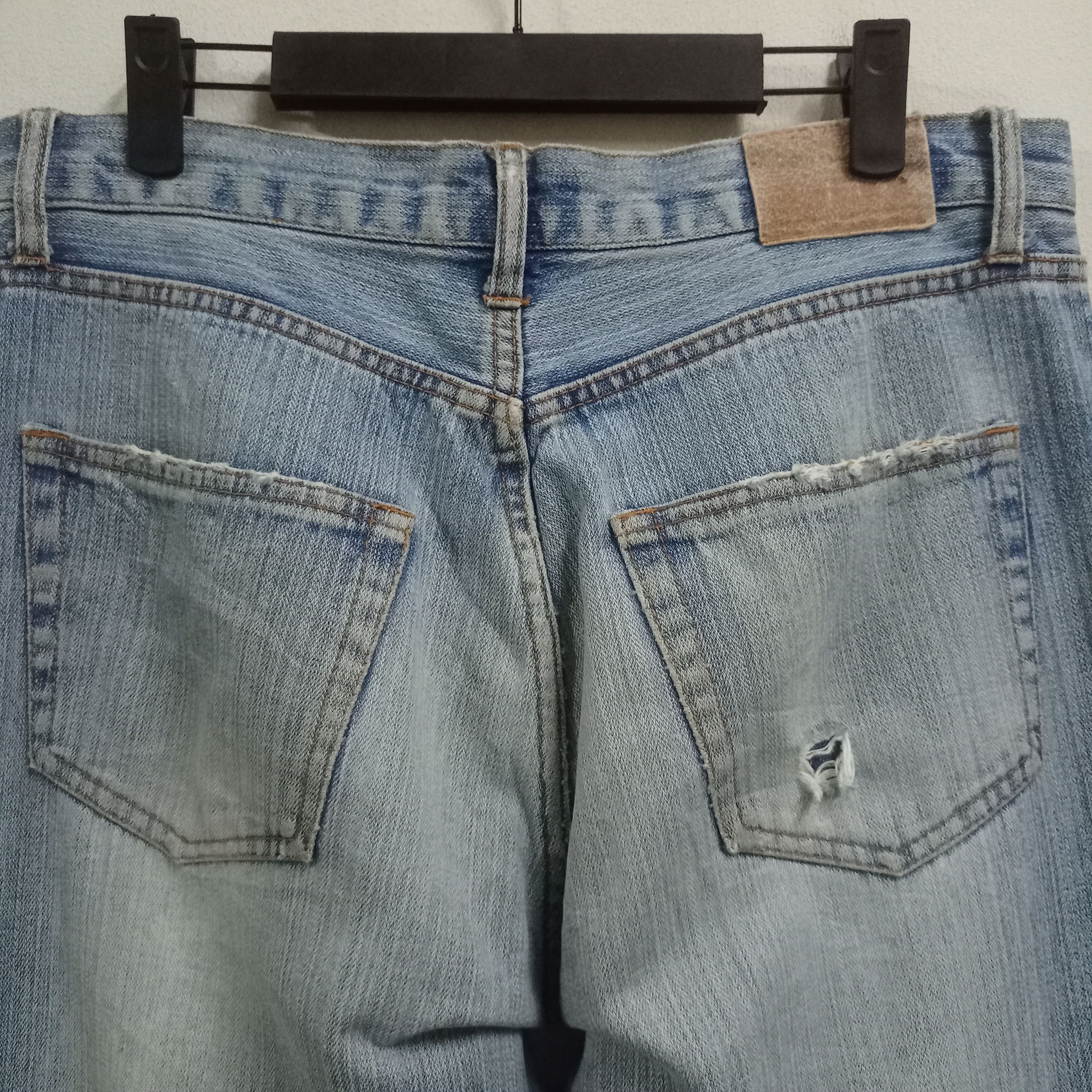 Japanese Brand Vintage Japanese Brand Blue Wash Patchwork Loose Jeans 33x33 Size US 33 - 7 Thumbnail