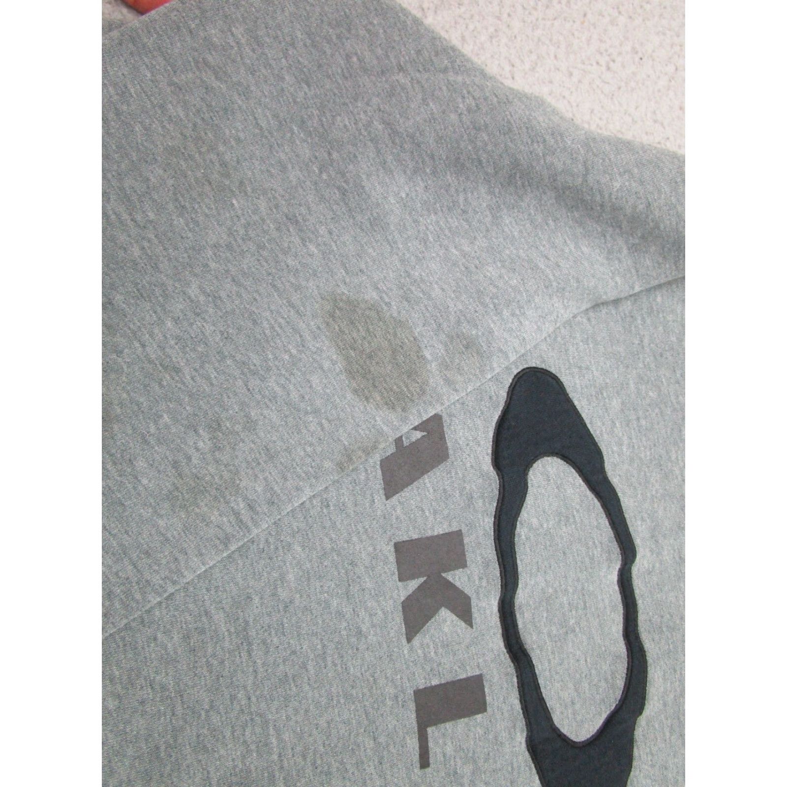 Oakley Oakley Vintage Hoodie Men M Gray Sweater Sweatshirt Center Logo y2k 2000 Grunge Size US M / EU 48-50 / 2 - 4 Thumbnail