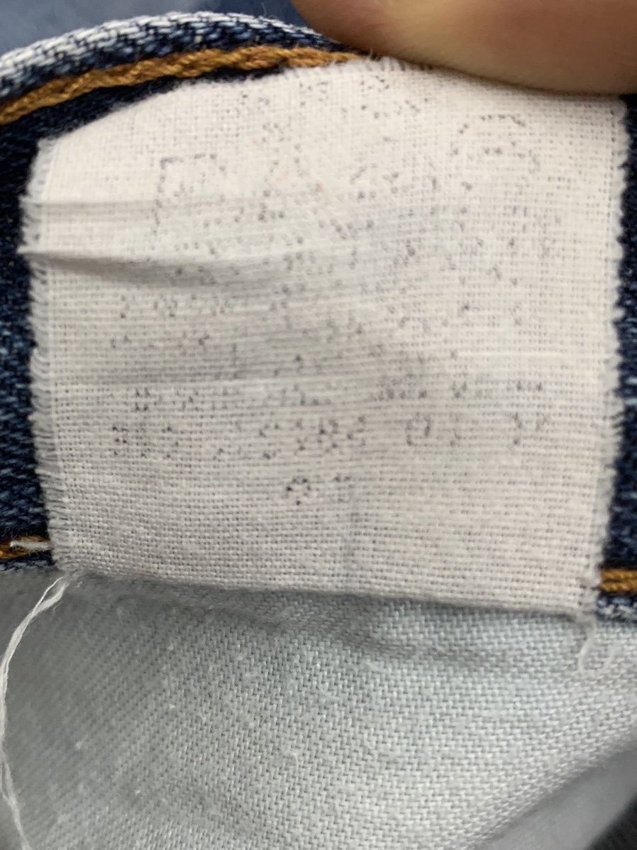 Levis 502 Distressed Denim Pants (AE11)