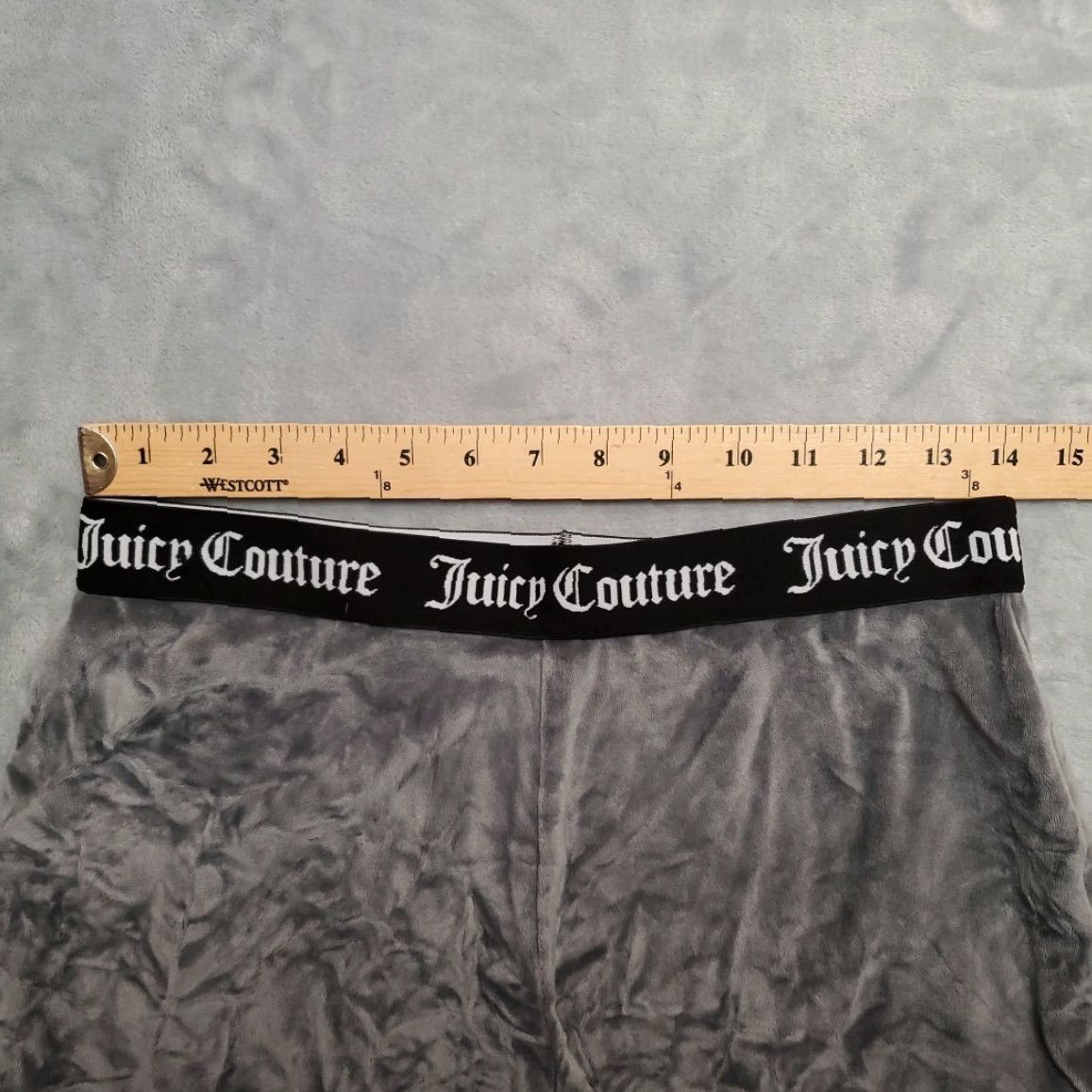 Juicy Couture VINTAGE Juicy Couture Shorts Womens M Gray Velour Rhinestone Logo Lounge Y2K 90s Retro Size 32" / US 10 / IT 46 - 6 Thumbnail