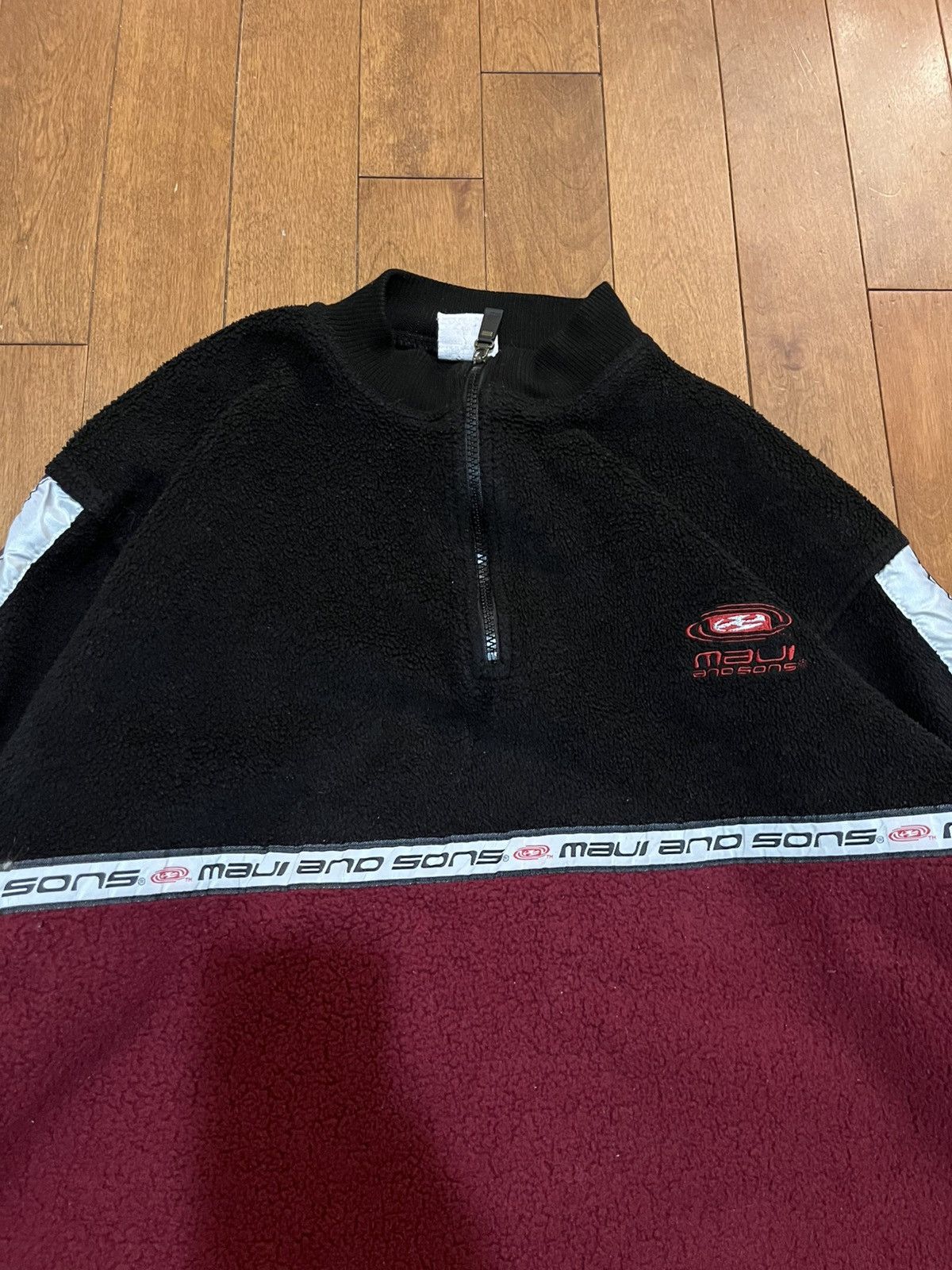 Maui and Sons Vintage maui and sons surfwear fleece jacket Size US L / EU 52-54 / 3 - 1 Thumbnail