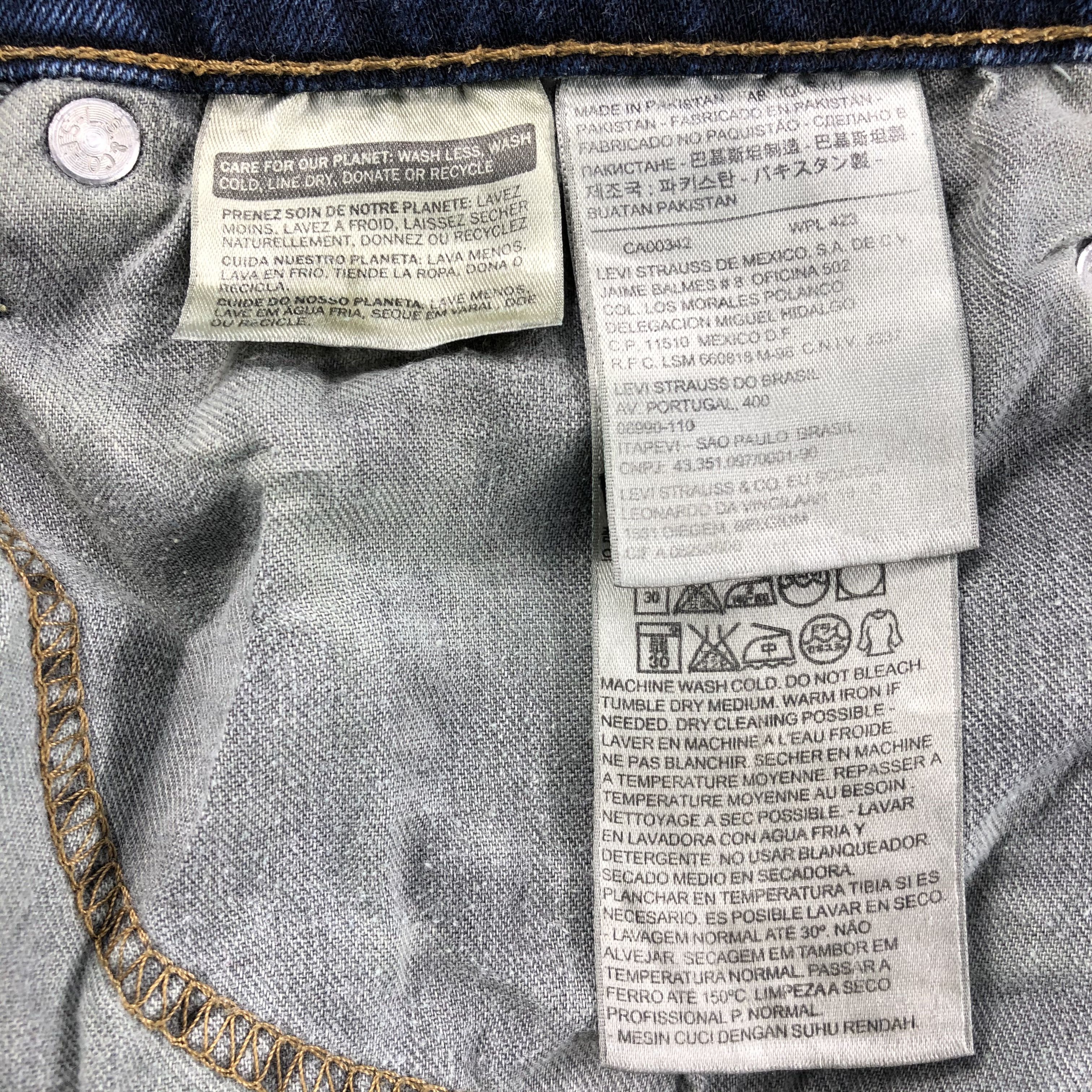 Levi's Vintage Levis 504 Jeans Distressed Denim KJ485 Size US 34 / EU 50 - 9 Thumbnail