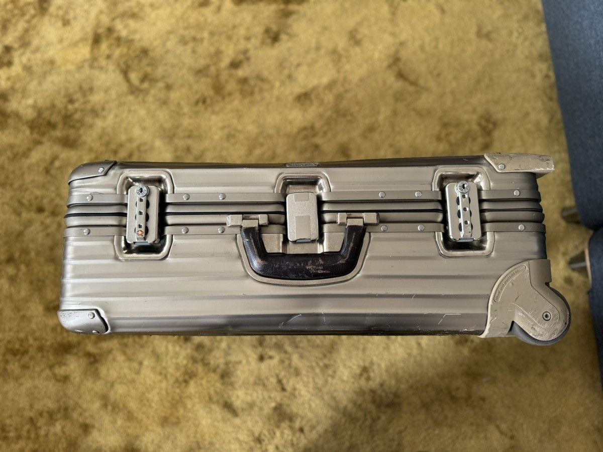 Rimowa RARE Rimowa Topas Titanium PrivateJet Limited Trolley 944.63 Size ONE SIZE - 9 Thumbnail