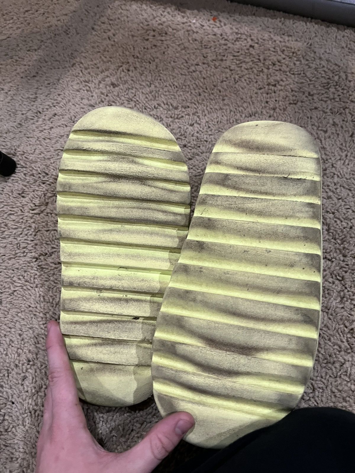 Yeezy neon green yeezy slides Size US 10 / EU 43 - 5 Thumbnail
