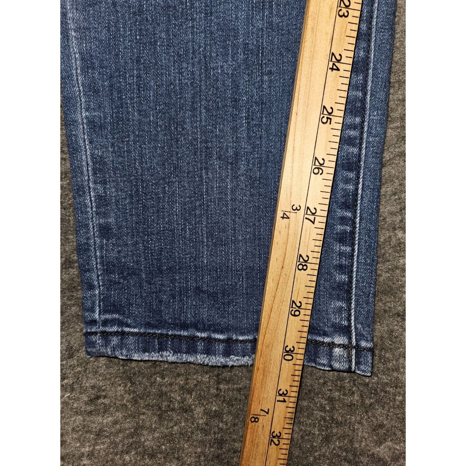 Vintage Kancan Jeans Women's 31 Straight Blue Denim Distressed Stretch Preppy Casual Jeans Size 24" / US 00 / IT 34 - 6 Thumbnail