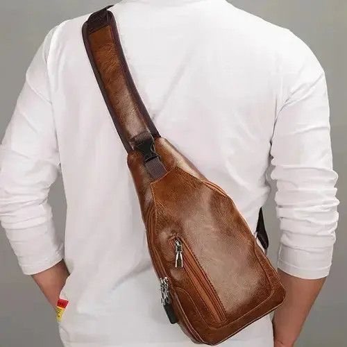 Japanese Brand × Leather Shoulder Crossbody Chest PU Leather Bag Size ONE SIZE - 4 Thumbnail