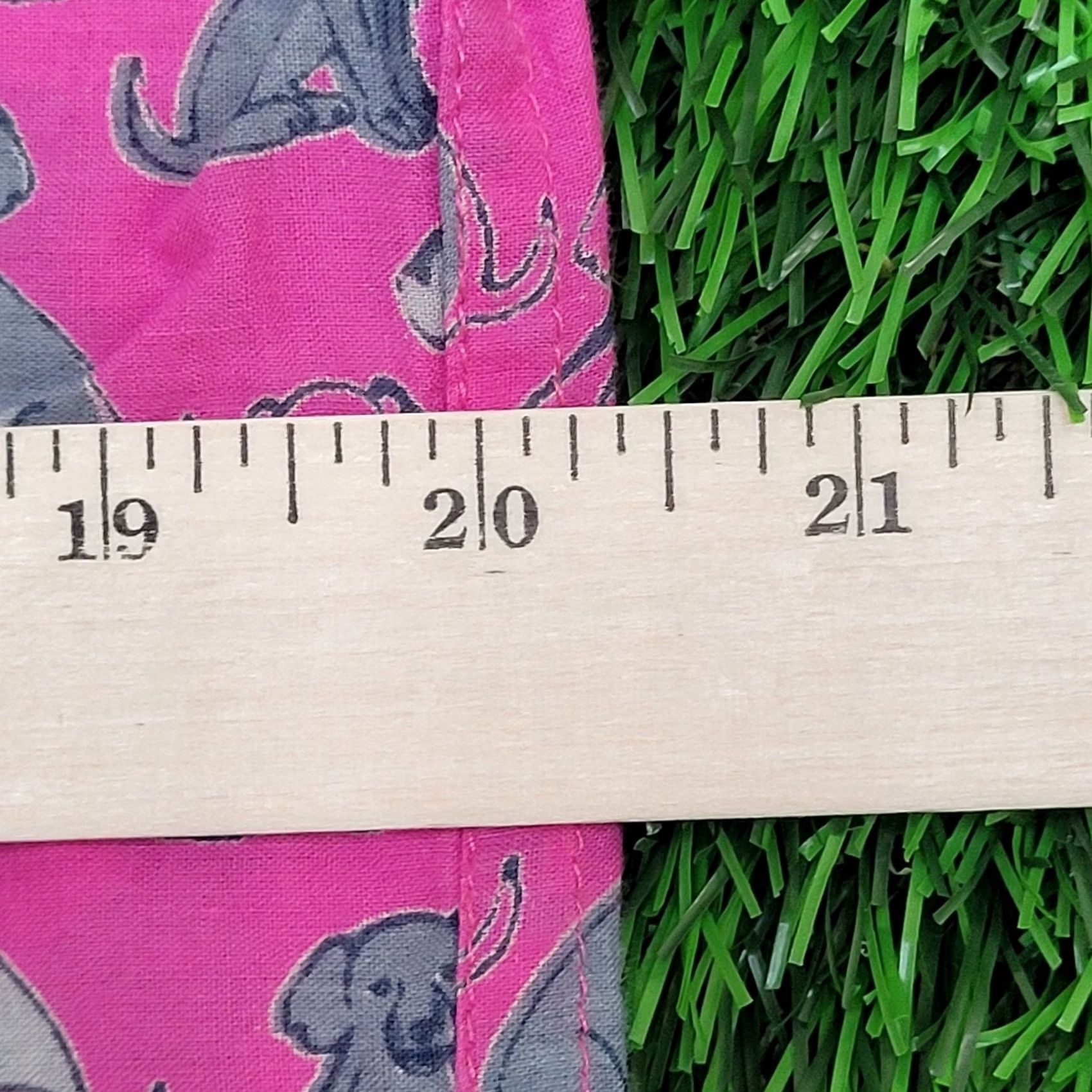 Pinko VINTAGE 90s Dog AOP Button Shirt Medium Pink Mens Shirt 40 in Chest 28 in Long Sleeve Short Sleeve Collared Button Up All Over Print Graphic Print Dog Size US M / EU 48-50 / 2 - 7 Thumbnail