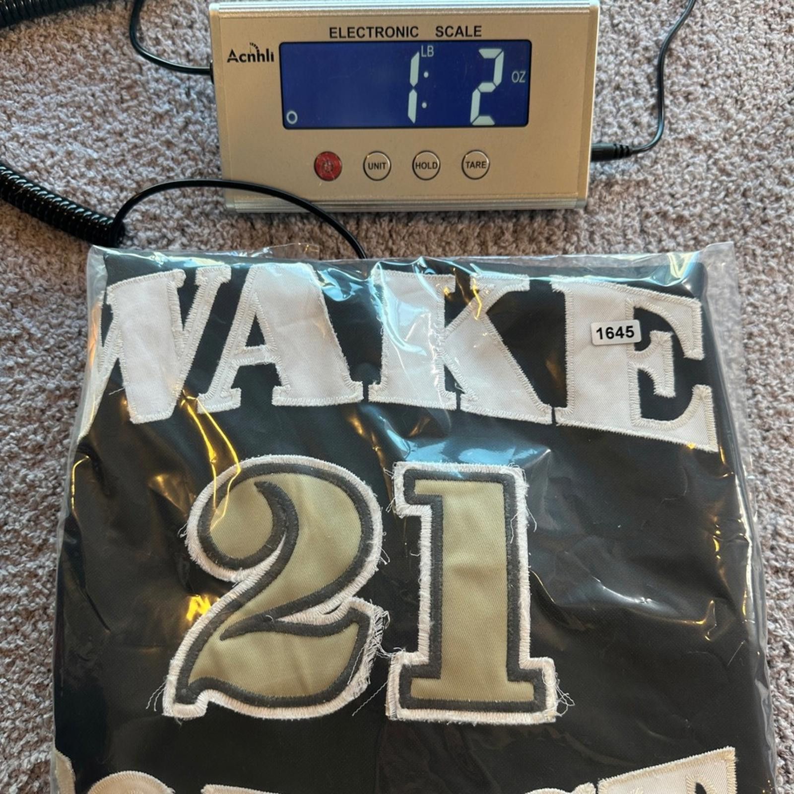 Other Wake Forest Deacons Tim Duncan Basketball Jersey 21 XXL Size US XXL / EU 58 / 5 - 11 Thumbnail