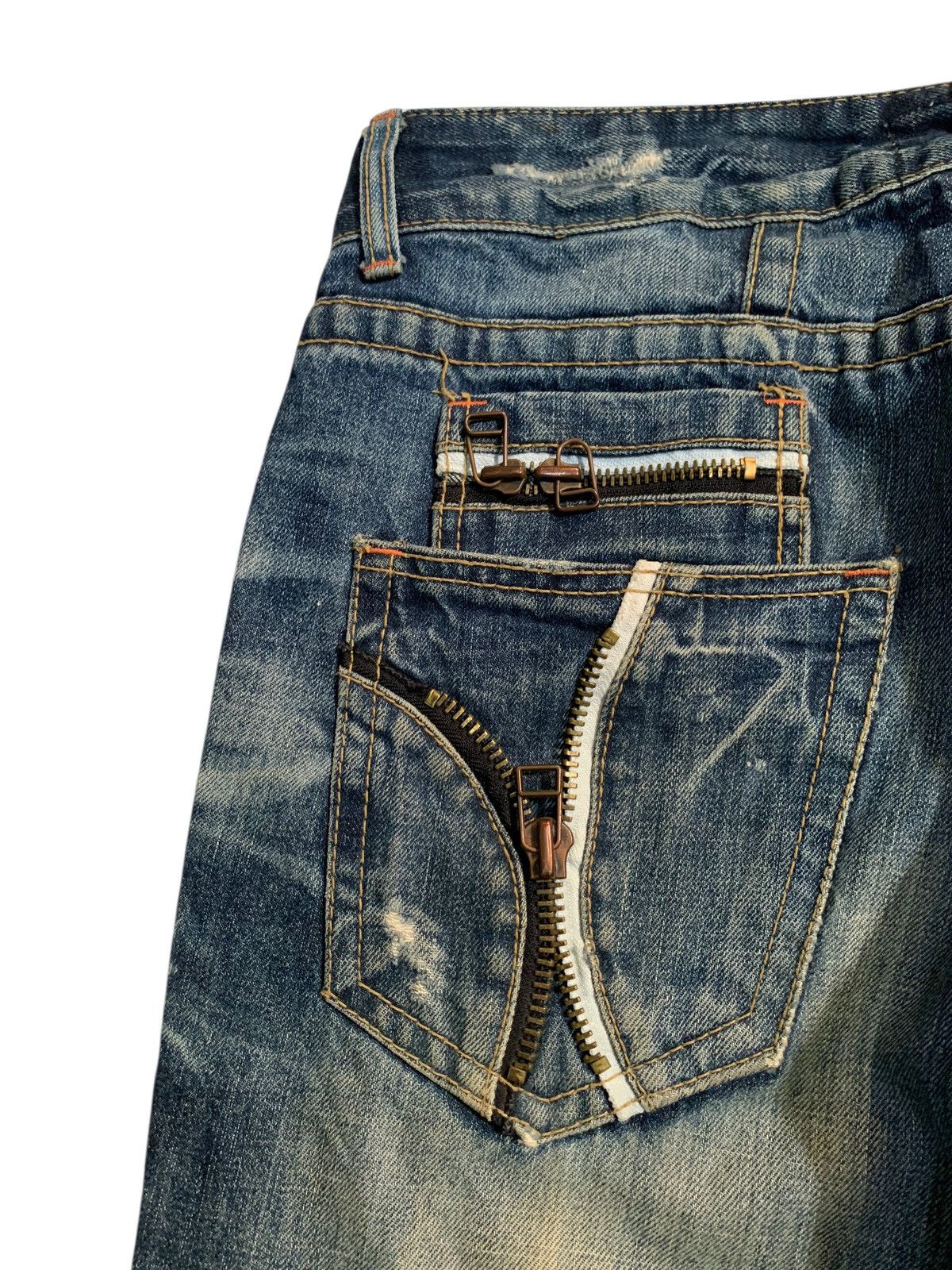 Tornado Mart JAPANESE LOLITA FADED & RUSTY PUNK DISTRESSED DENIM Size US 33 - 10 Thumbnail