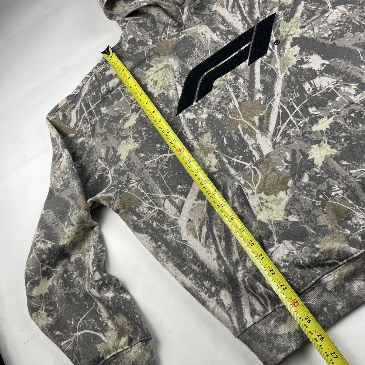 Formula 1 Formula 1 Hoodie Men Size XL Racing Sweater Camo Chenille Size US XL / EU 56 / 4 - 9 Thumbnail
