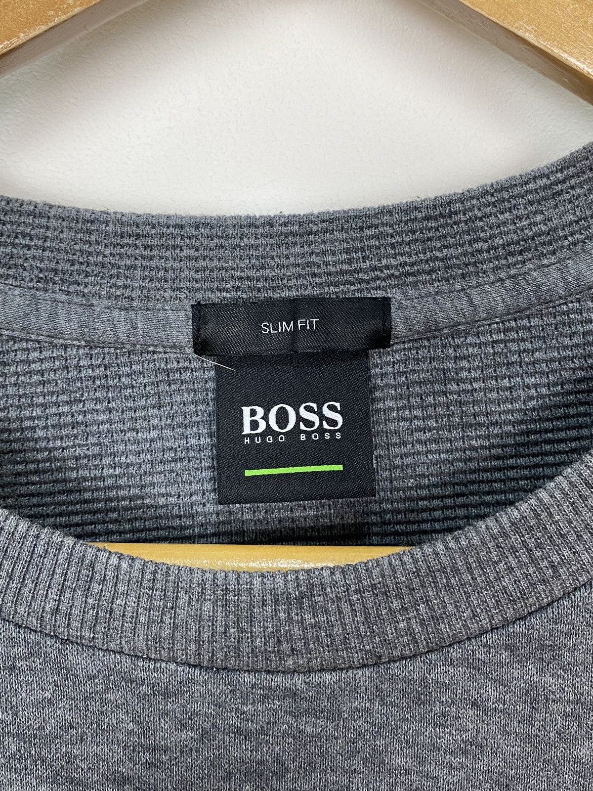 Designer Hugo Boss Slim Fit Sweatshirt Jumper Grey Men’s Size Large Size US L / EU 52-54 / 3 - 4 Thumbnail