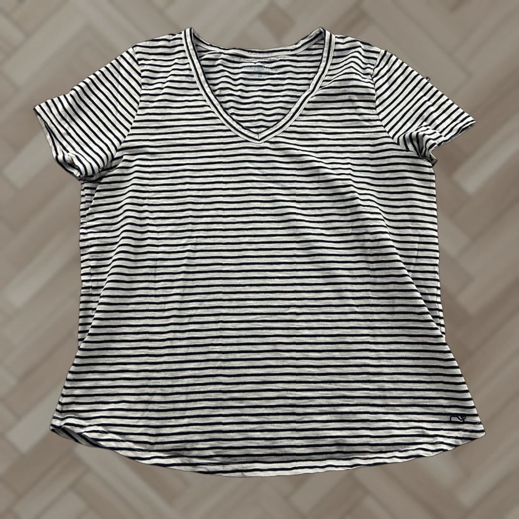 Vineyard Vines Vineyard Vines Striped Cotton V-Neck T Shirt Women's M Blue White Size M / US 6-8 / IT 42-44 - 1 Thumbnail