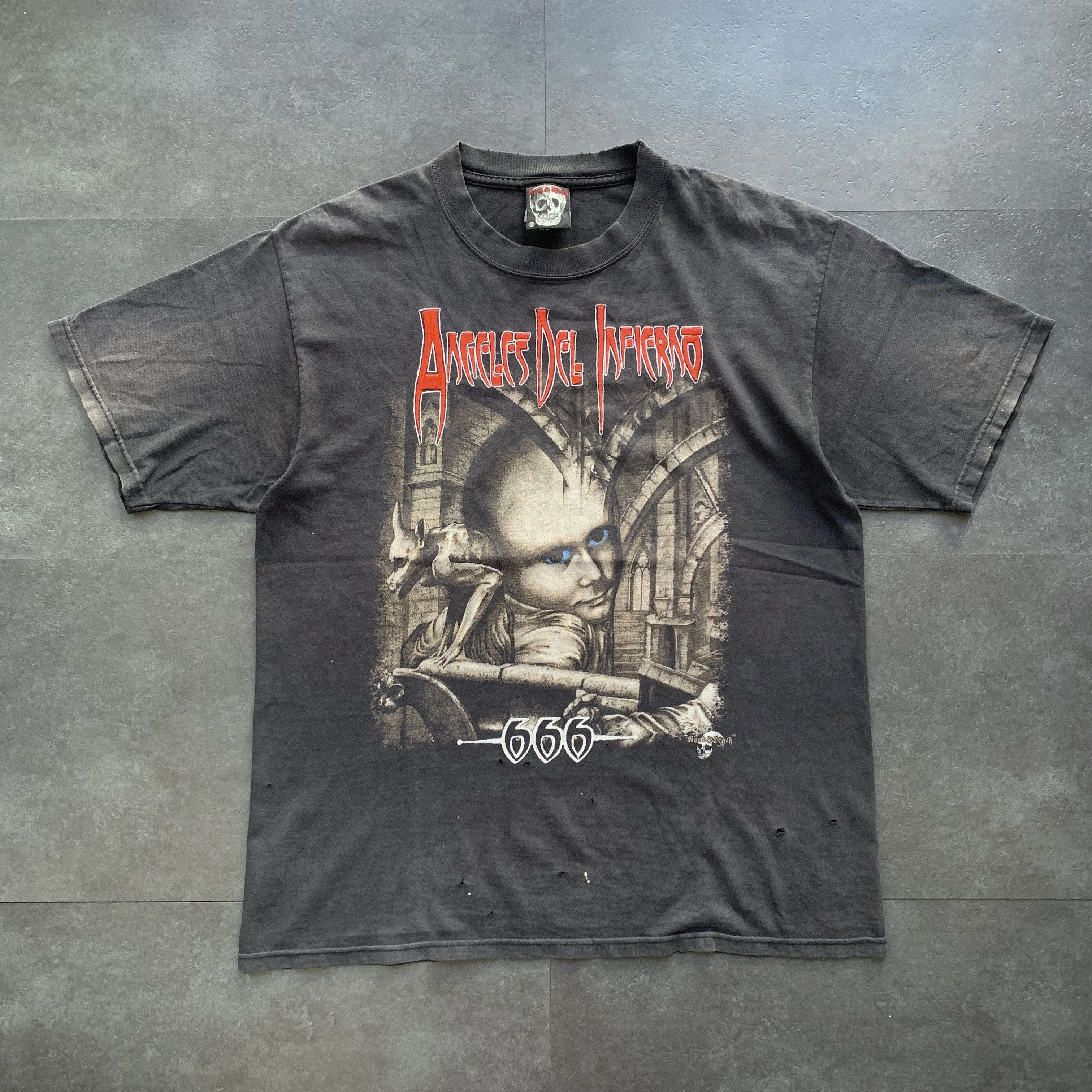 Vintage Vintage Angeles Del Inferno 666 Heavy Metal Band Tee Shirt Size US L / EU 52-54 / 3 - 1 Thumbnail