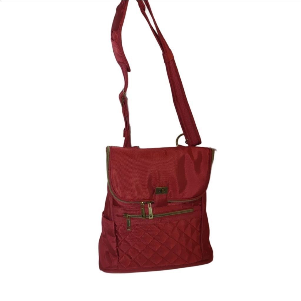 Away Travel Travelon Foldover Quilted RFID Convertible Backpack Size ONE SIZE - 1 Thumbnail