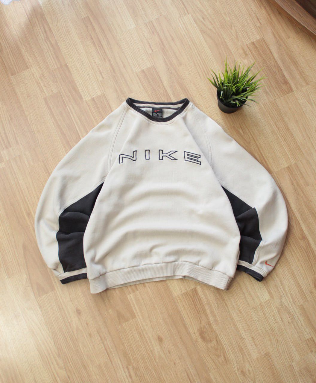 Nike × Vintage 🍪 90s Rare Swoosh Nike Sweatshirt Spellout Baggy Oversize Size US S / EU 44-46 / 1 - 1 Thumbnail