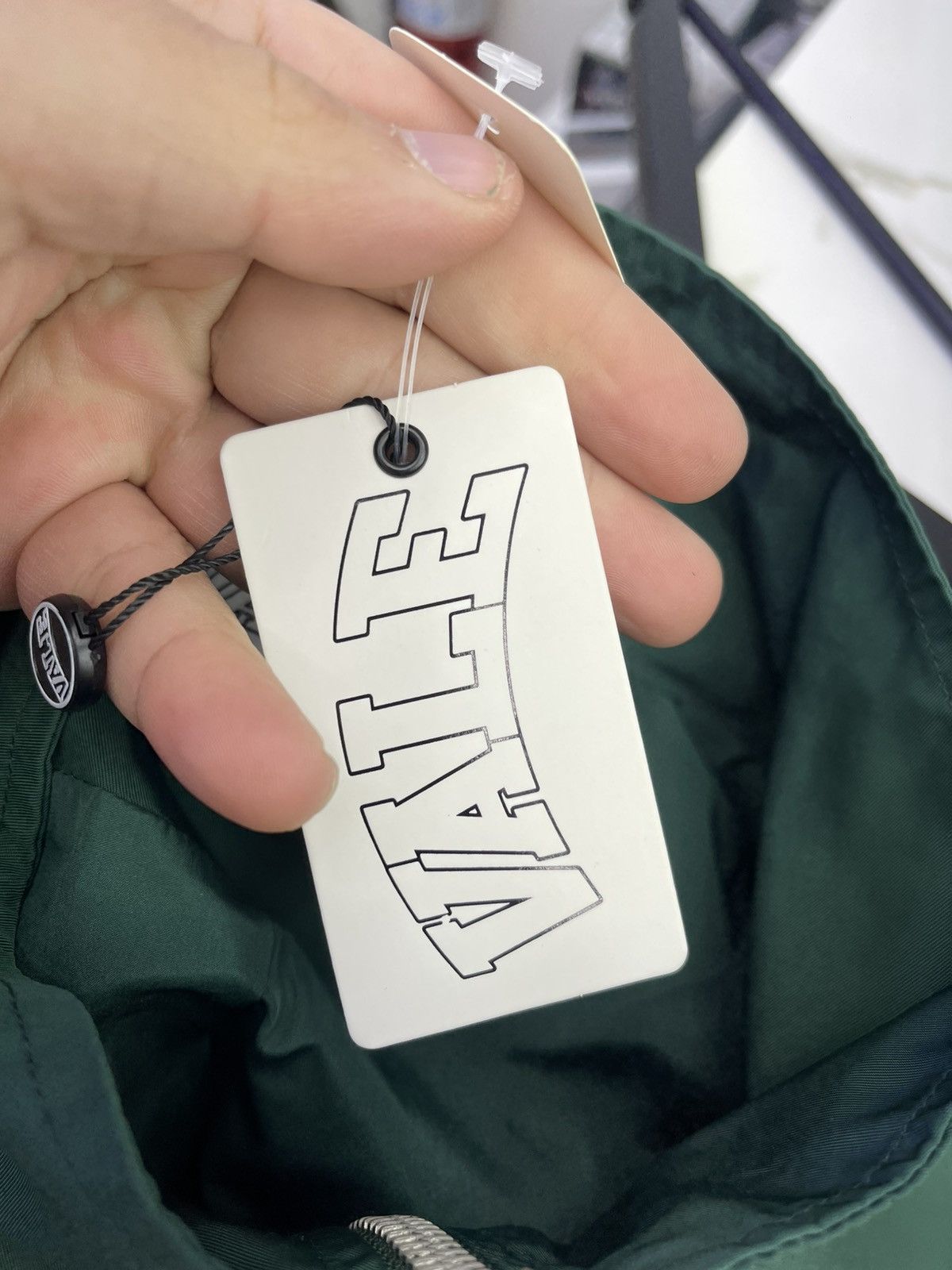 Vale Vale lives zip up Astro pine green Size US M / EU 48-50 / 2 - 6 Thumbnail