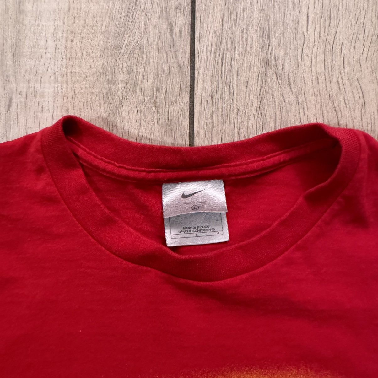 JNCO × Nike × Stussy Vintage 90s Red And Yellow Nike “Just Do It” Graphic Tee L Size US L / EU 52-54 / 3 - 5 Thumbnail