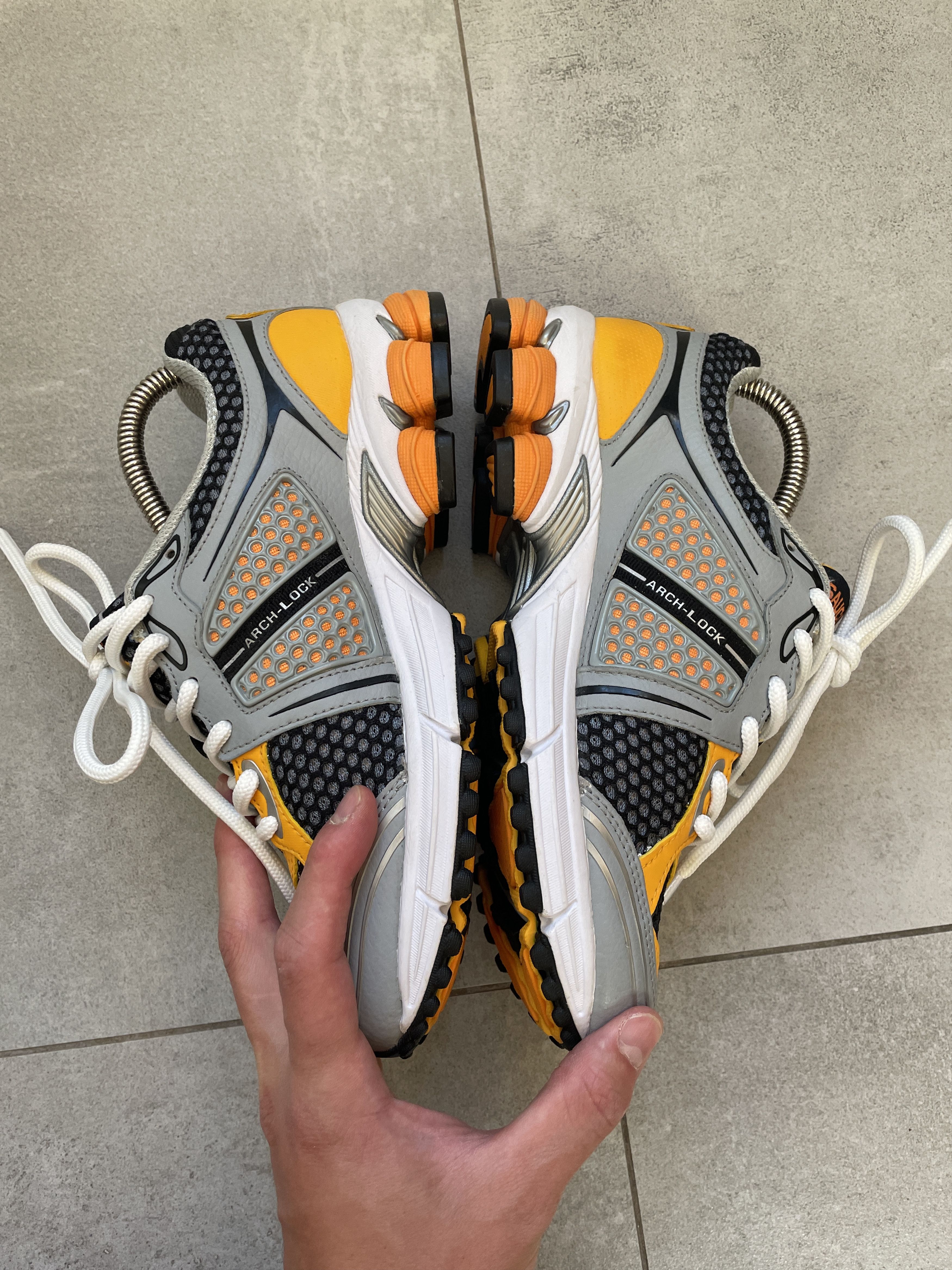 Saucony SAUCONY NITROUS LC SG PROGRID TRIUMPH RUNNER SNEAKERS Size US 6 / EU 39 - 3 Thumbnail