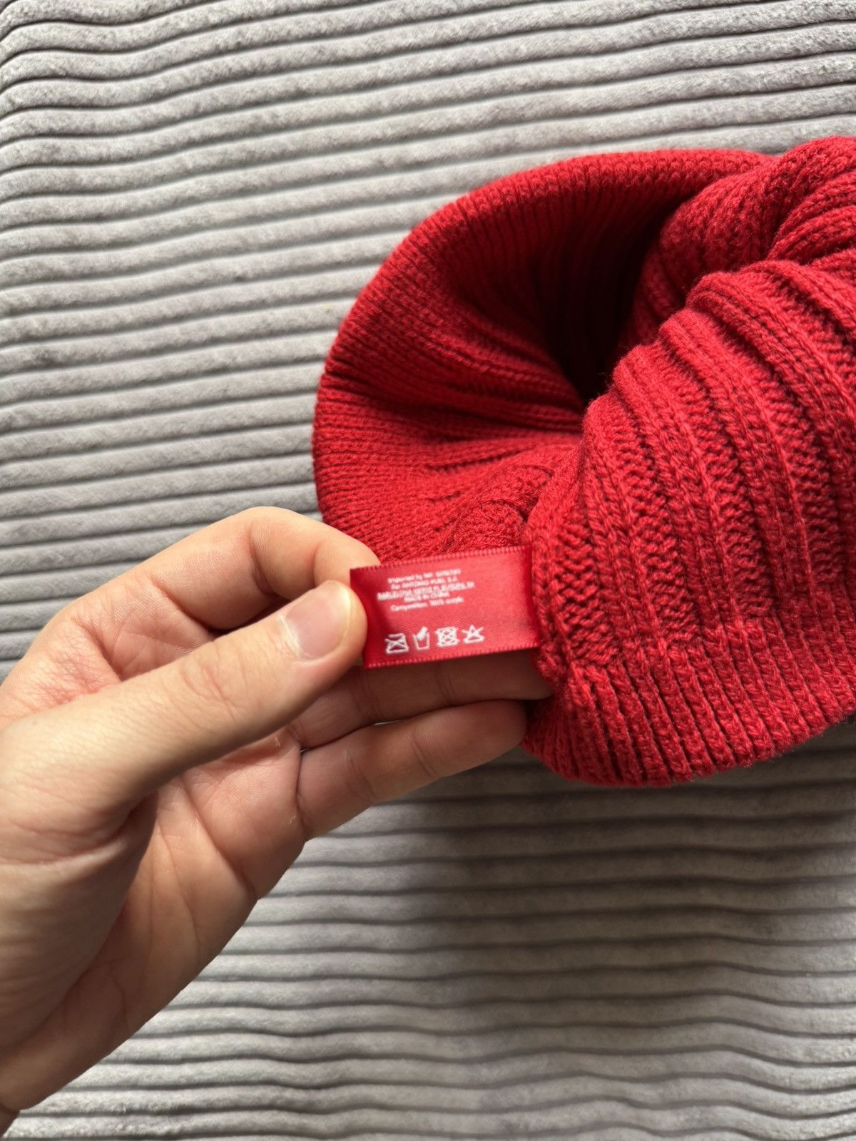 Jean Paul Gaultier Jean Paul Gaultier Winter Red beanie hype designer DS Size ONE SIZE - 4 Thumbnail