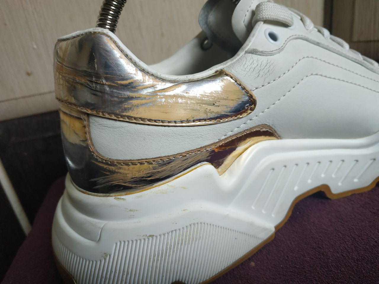 Dolce & Gabbana Dolce & Gabbana Daymaster Womens White Gold Sneakers 7 IT Size US 10 / IT 40 - 16 Thumbnail