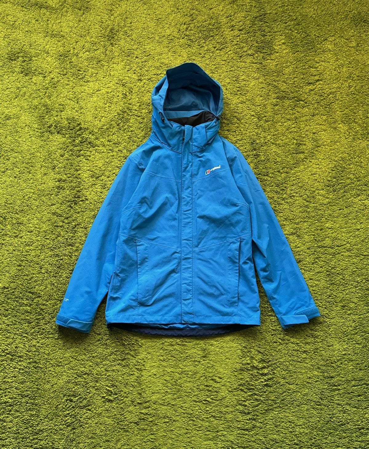 Berghaus × Designer Berghaus gore-Tex membrane jacket Size M / US 6-8 / IT 42-44 - 1 Thumbnail